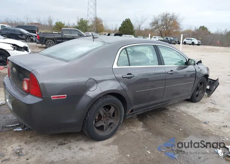 2010 Chevrolet Malibu Ls z USA, uszkodzony, nr VIN 1G1ZB5EB4A4142217